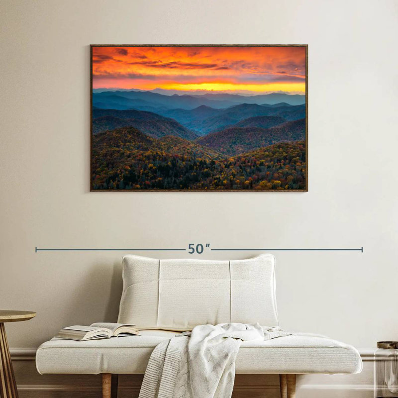 Blue Ridge Parkway Fall, Cadre flottant en noyer, 40 po x 27 po