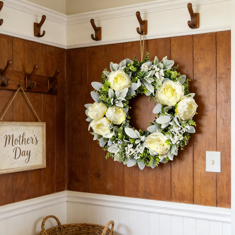 Couronne de pivoine artificielle luxuriante avec feuilles d'eucalyptus et souffle de bébé - élégante couronne de fleurs blanche crème pour une décoration intérieure toute l'année