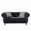 Canapé Chesterfield capitonné avec accoudoirs arrondis et clous décoratifs, canapé capitonné de style moderne du milieu du siècle, canapé deux places-1223729123-1223729125