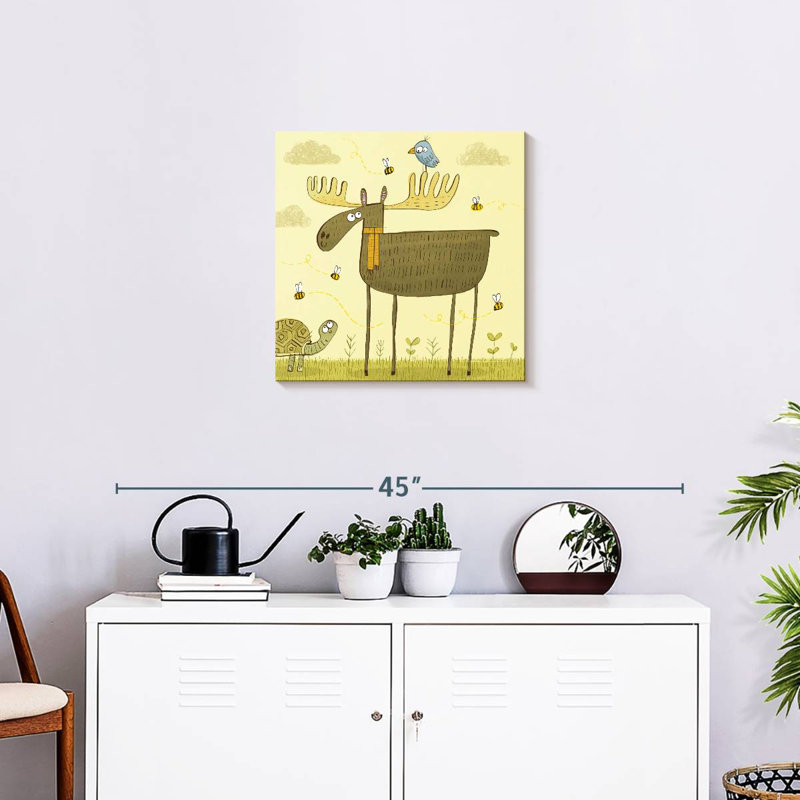Ashelle Friendly Moose, 20" H x 20" W