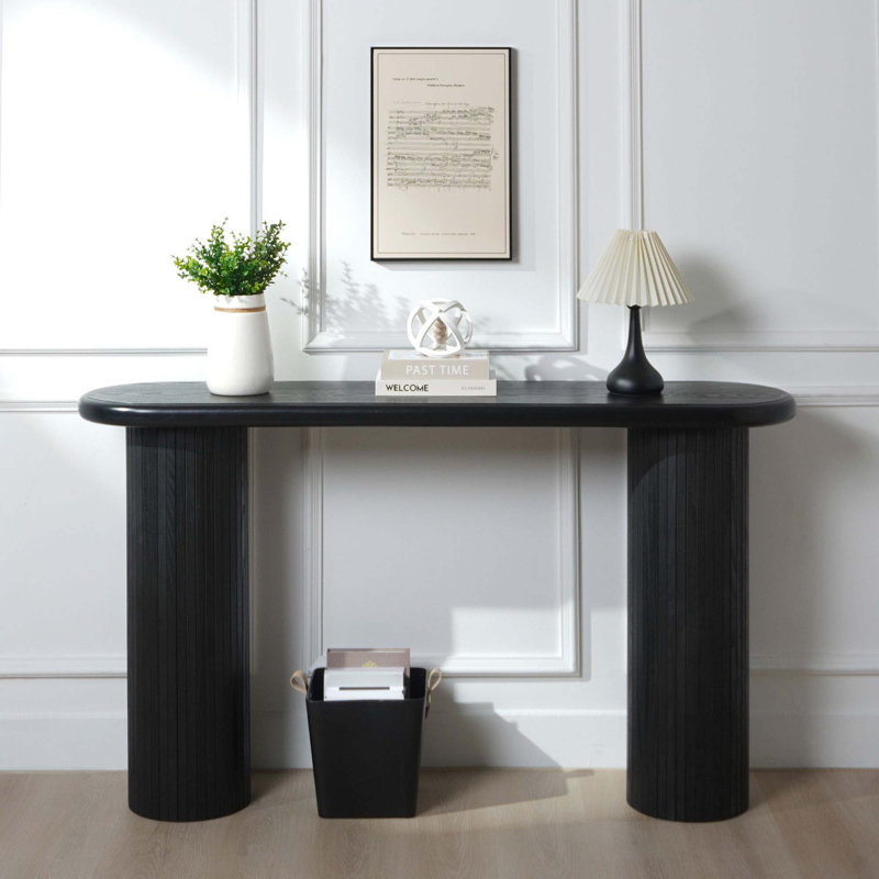 Console moderne cannelée de 567 pouces au design épuré, parfaite pour rehausser l'esthétique et la fonctionnalité du salon