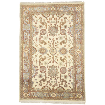 Tapis oriental crème Oushak Chobi Mute 4X6