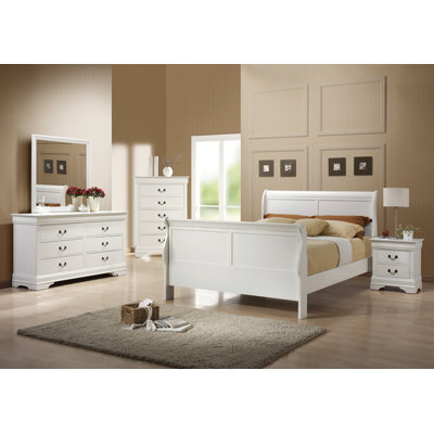 Daleyza Solid Wood Piece Bedroom Set