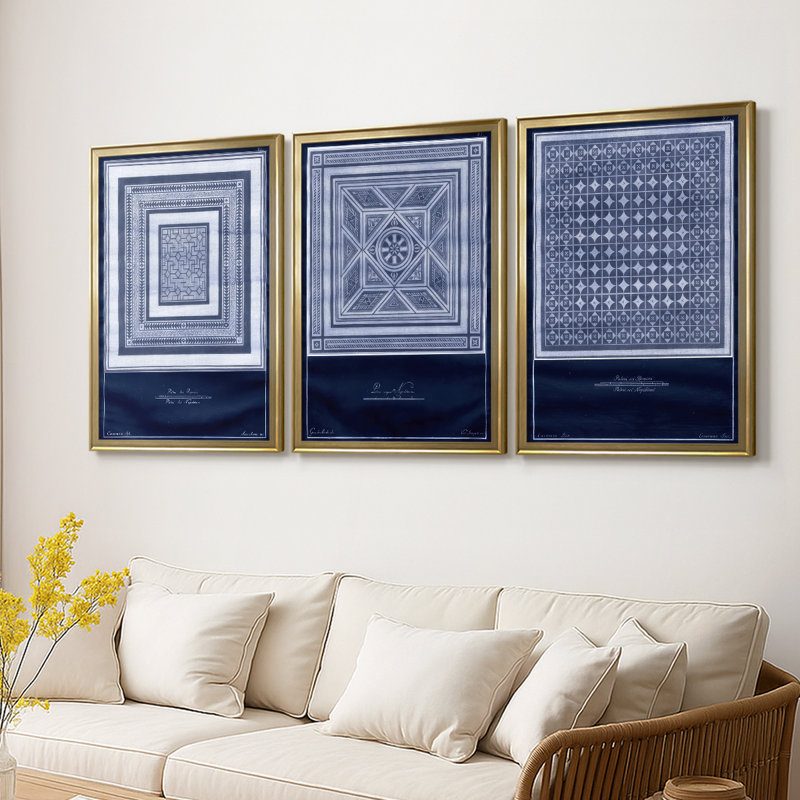 Indigo Tile IV - Toile tendue avec châssis sur mesure - 3 pièces, H 19 po x l 45 po, Doré