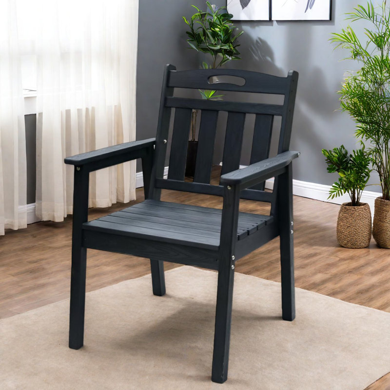 Chaises de salle à manger en PEHD à faible entretien, conception moderne pour espaces extérieurs