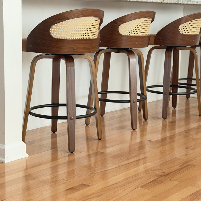 Leeana Swivel Faux Leather Counter & Bar Stools (Set of 2) - Green, Counter Stool (25" Seat Height)