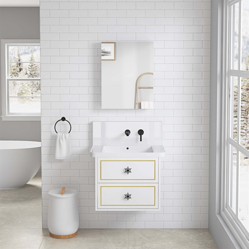 Armoire à pharmacie haute définition à miroir avec rangement spacieux et bords biseautés, idéale pour les salles de bain modernes et l'organisation efficace