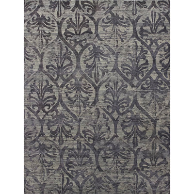 Hand Knotted Damask Area Rug in Gray
