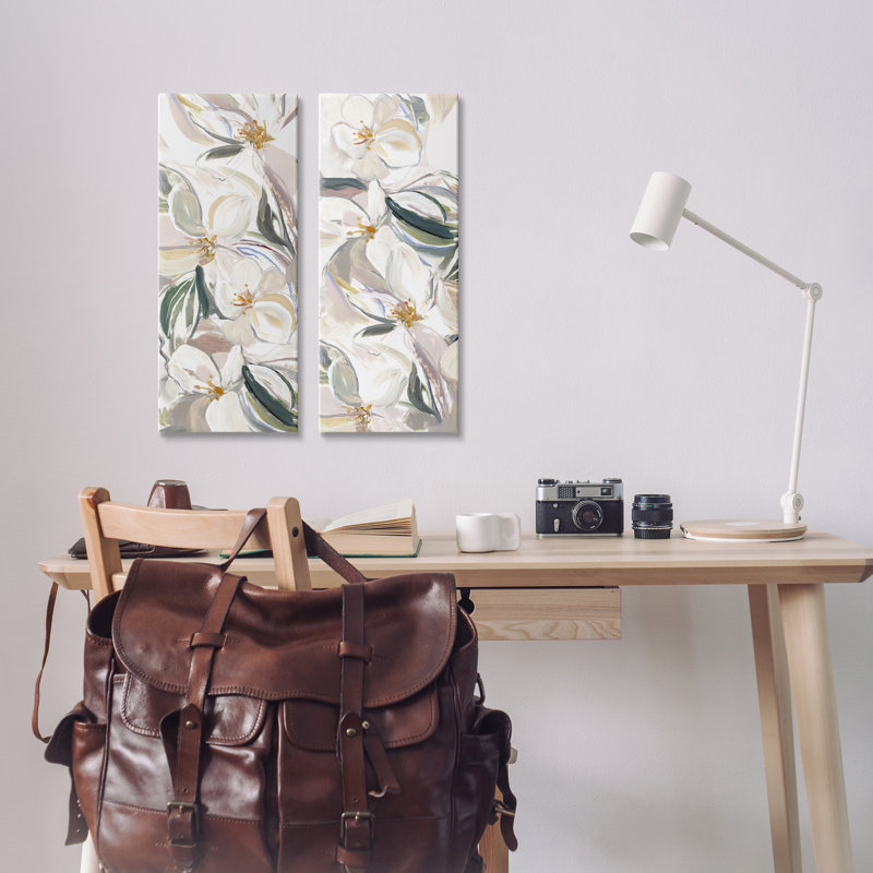 Ensemble de toiles 2 pièces Subtle Spring Blooms, design par Hannah Dawson, H 24 po x l 10 po