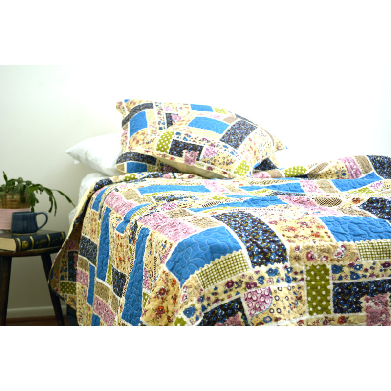 Cotton Quilt, Twin Quilt + 4 Additional Pieces, Blue