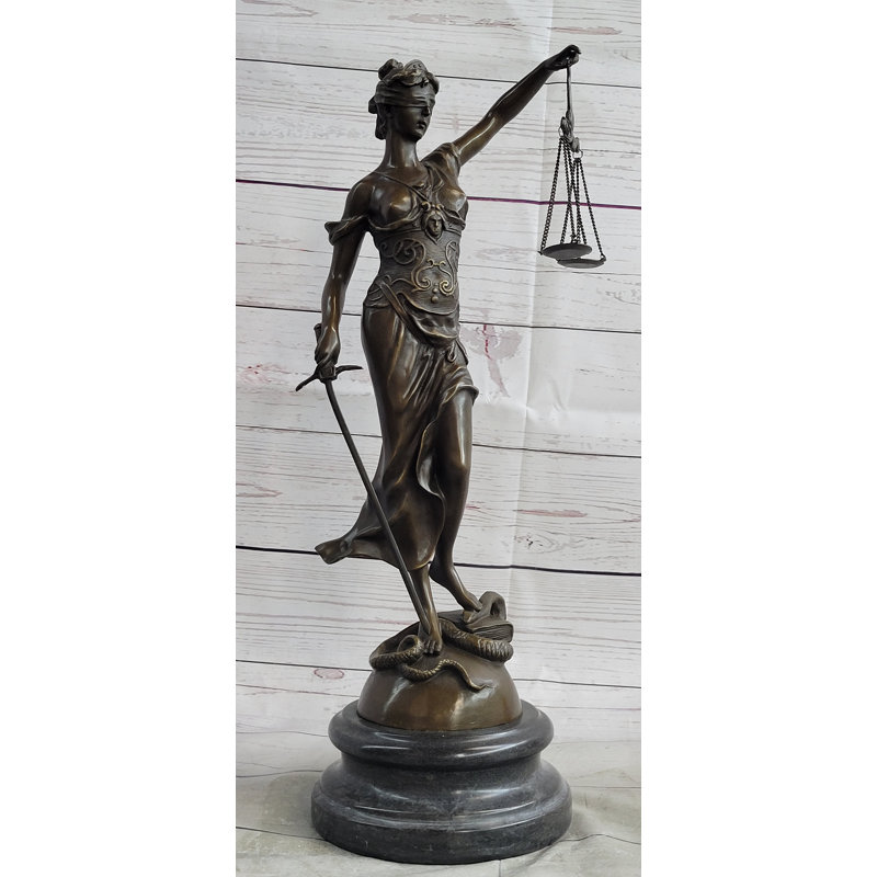 Figurines et sculptures