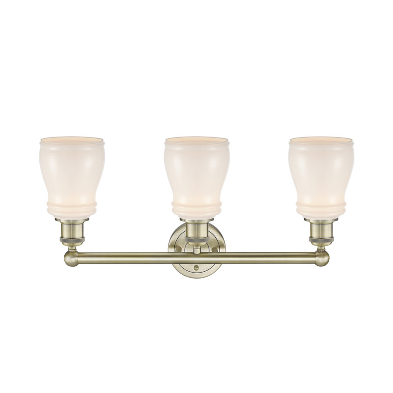 Éclairage pour meuble-lavabo à 3 lumières 22,75 po Mccarver, Blanc, Laiton antique