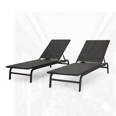 Chaise longue d'extérieur