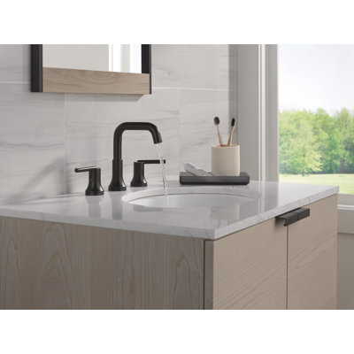 Two Handle Widespread Bathroom Faucet