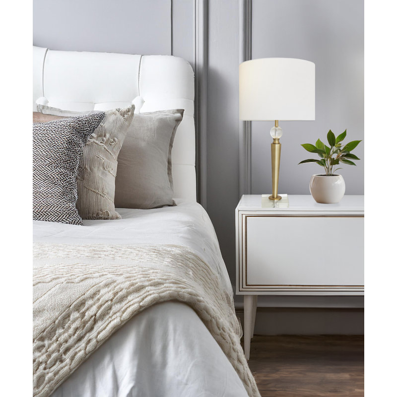 Kimiyo Metal Table Lamp