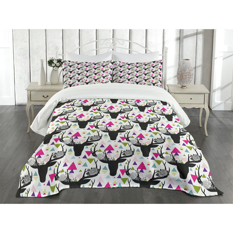 Ambensonne Deer Bedspread Animal Head Multicolor, Queen Coverlet/Bedspread + 2 Pillow Shams