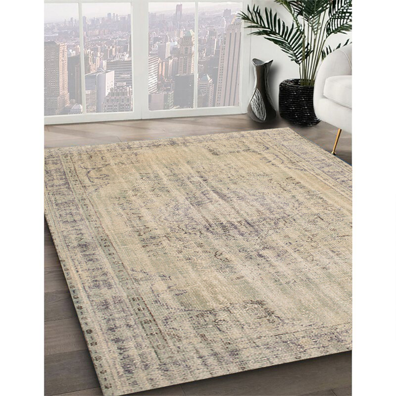 Tapis contemporain gris clair / brun, Rectangle 7 pi x 9 pi