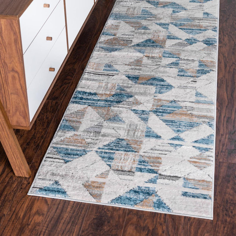 Geometric Indoor Rug, Runner 2'7" x 10'