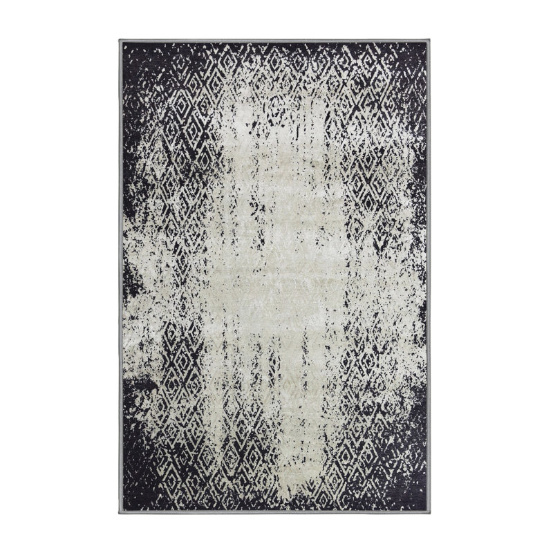 Houtz Indoor Rug, Rectangle 3' x 5'