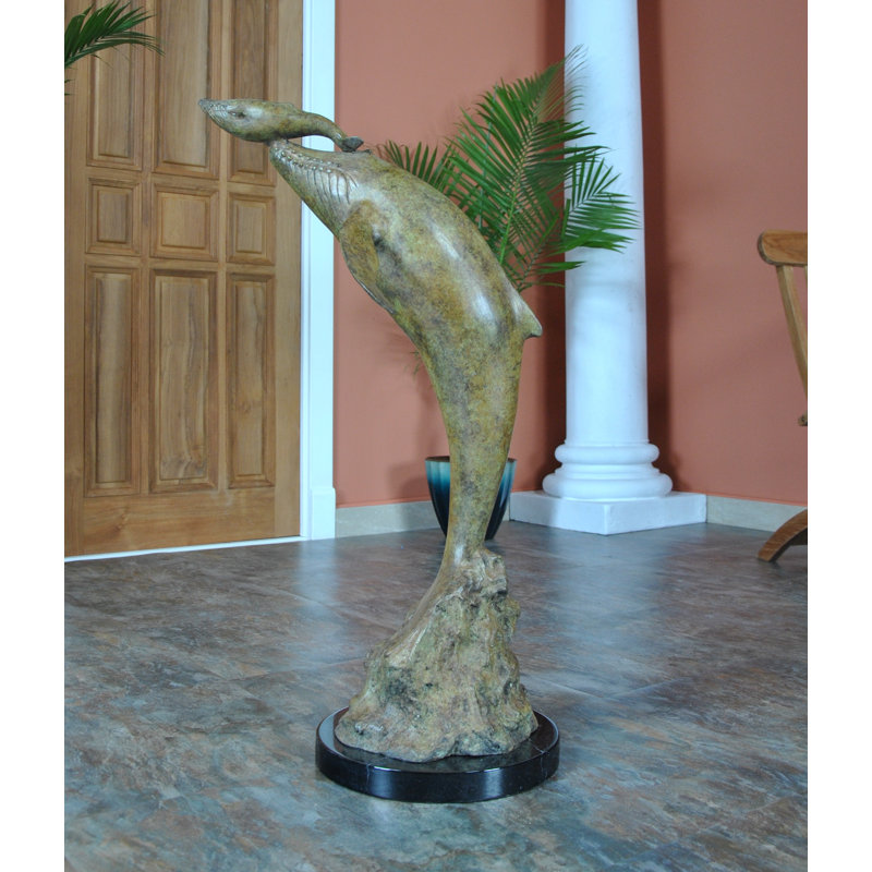 Baleine avec veau haynie