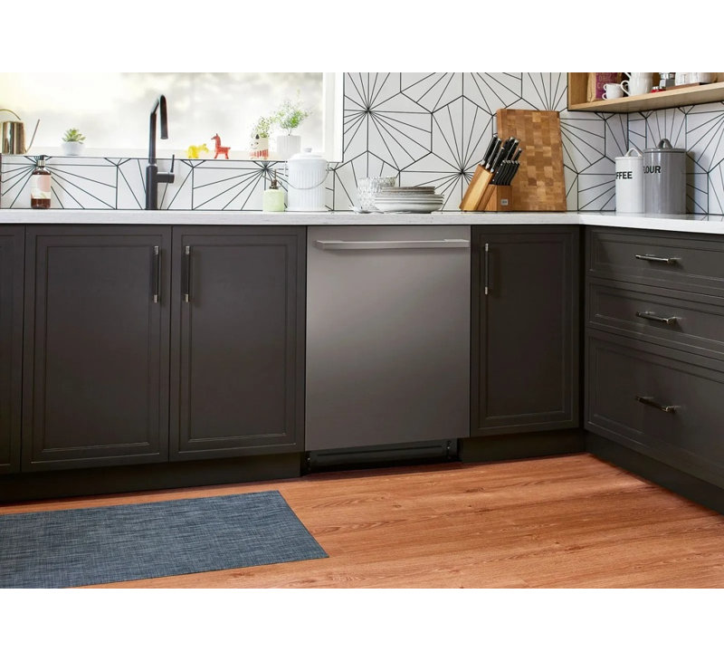 LG Top Control Smart Dishwasher with QuadWash