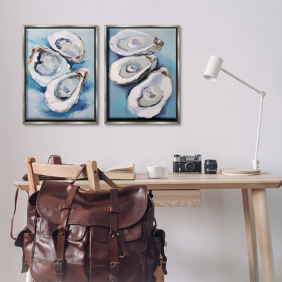 «Oysters on the Half Shell», ensemble de 2 toiles flottantes encadrées par Petal Prints Design