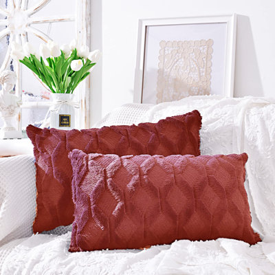 Set of 2 decorative rectangle throw pillows (come with 330g each inserts) size 12"x20" 