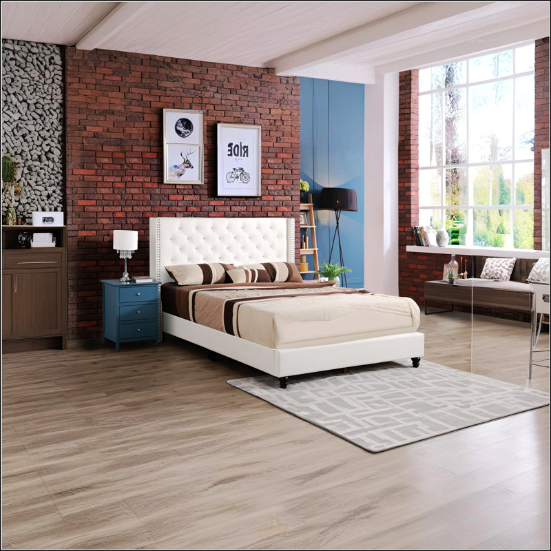 Elegant Transitional Upholstered Bed