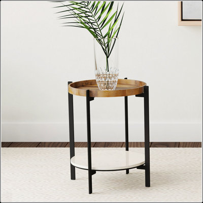 Table de bout ronde en bois de manguier durable avec tablette en marbre et pieds en fer Cowper