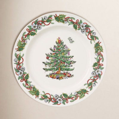Christmas Wreath 8" Salad Plate