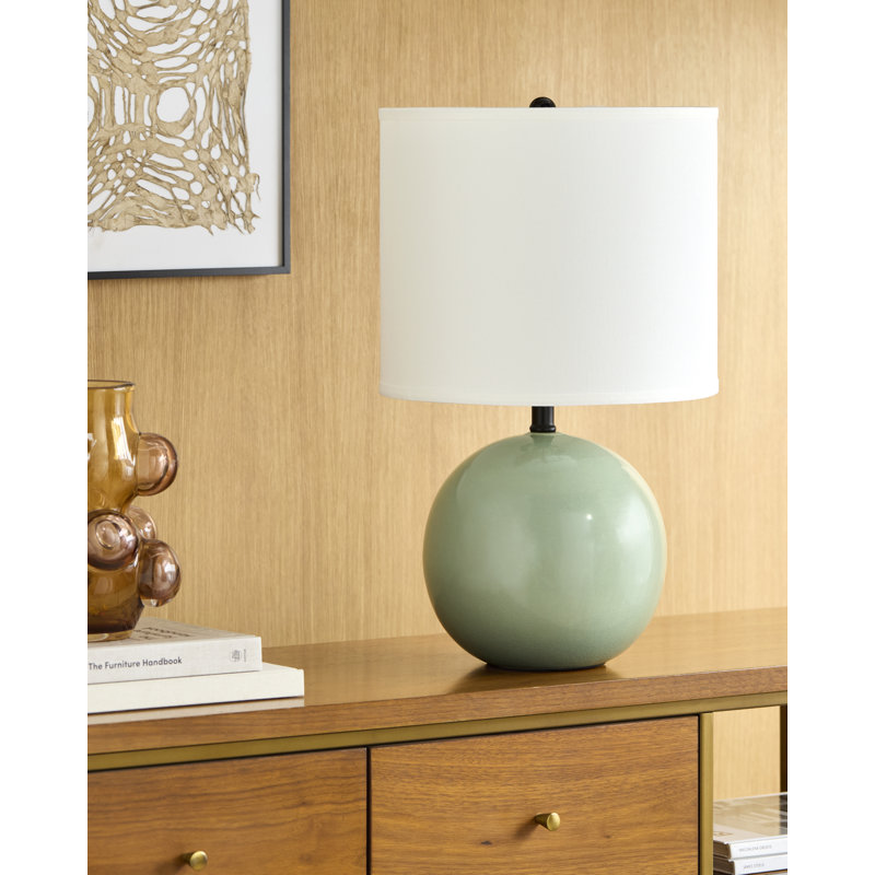 Vogel Table Lamp, Green