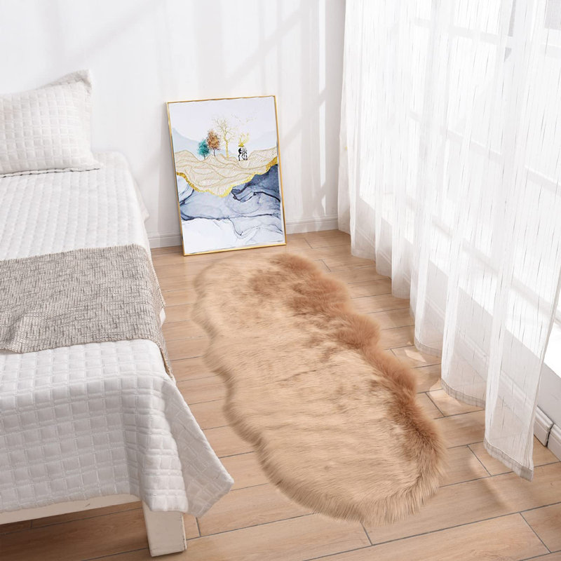 Tapis Novelty Madelene avec envers antidérapant, 2 pi x 6 pi