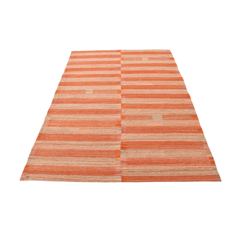Tapis orange 4 pi 6 po x 5 pi 11 po