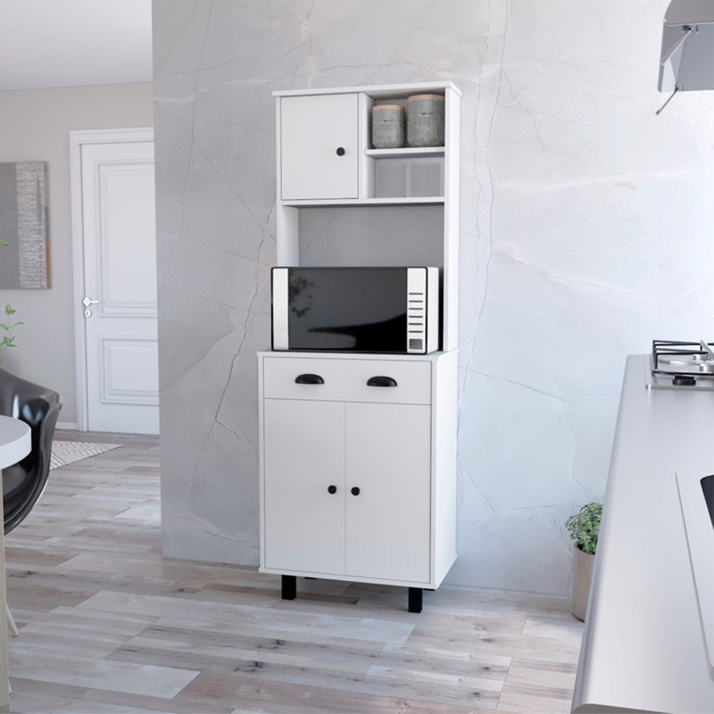 Kitchen Pantry