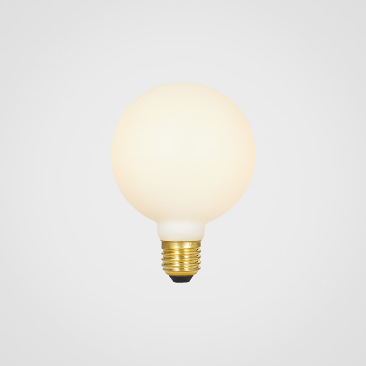 Sphere III E26 LED Bulb