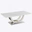 Table basse rectangulaire moderne de 50,4 pouces, plateau en panneau de fibres à densité moyenne à motif marbré, base en acier inoxydable argenté.