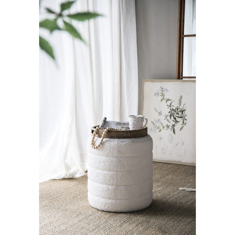 Mélange assorti de style décoratif pour la maison - Contient des plantes artificielles, un vase, des plateaux, un tabouret et une table d'appoint