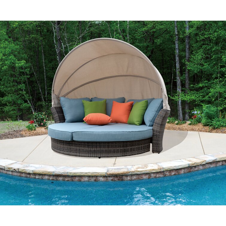 Capri Outdoor Daybed