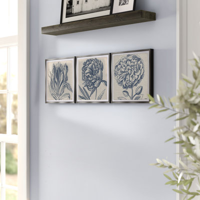 « fleur sketches », ensemble de 3 reproductions de dessins encadrées sur papier
