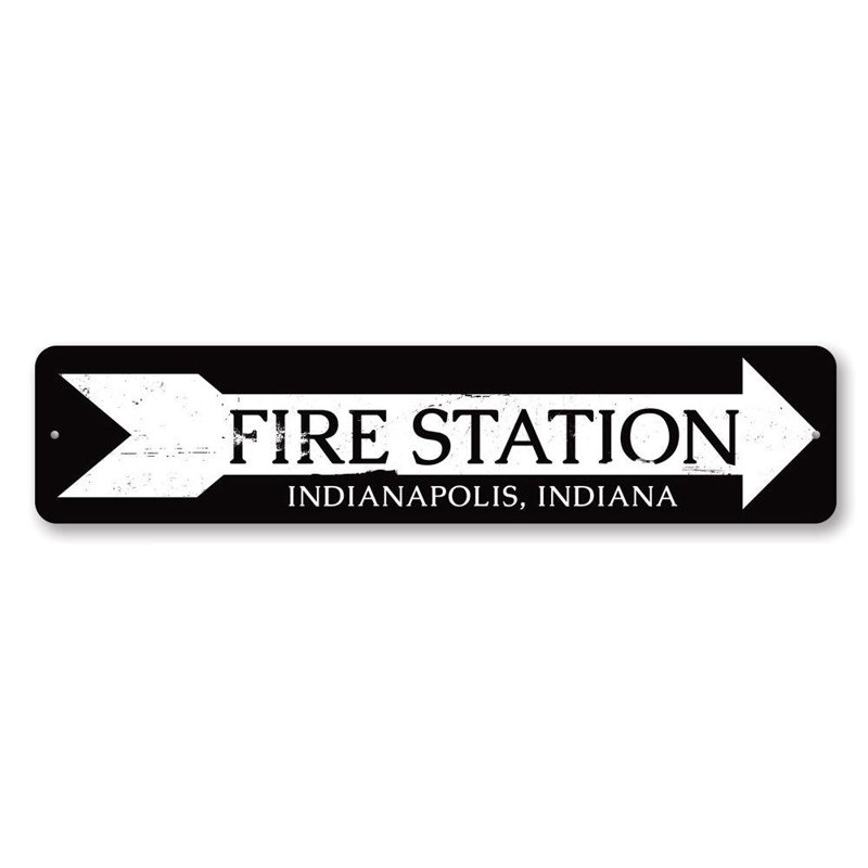 Enseigne de caserne de pompiers en aluminium, H 4 po x l 18 po x P 0,04 po