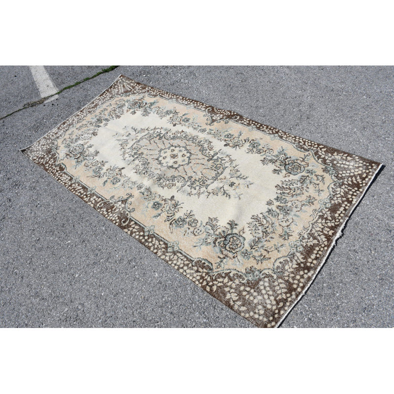 Chic Turkish Tribal Area Rug in Beige for a Stylish Dining Room or Large Floor Space