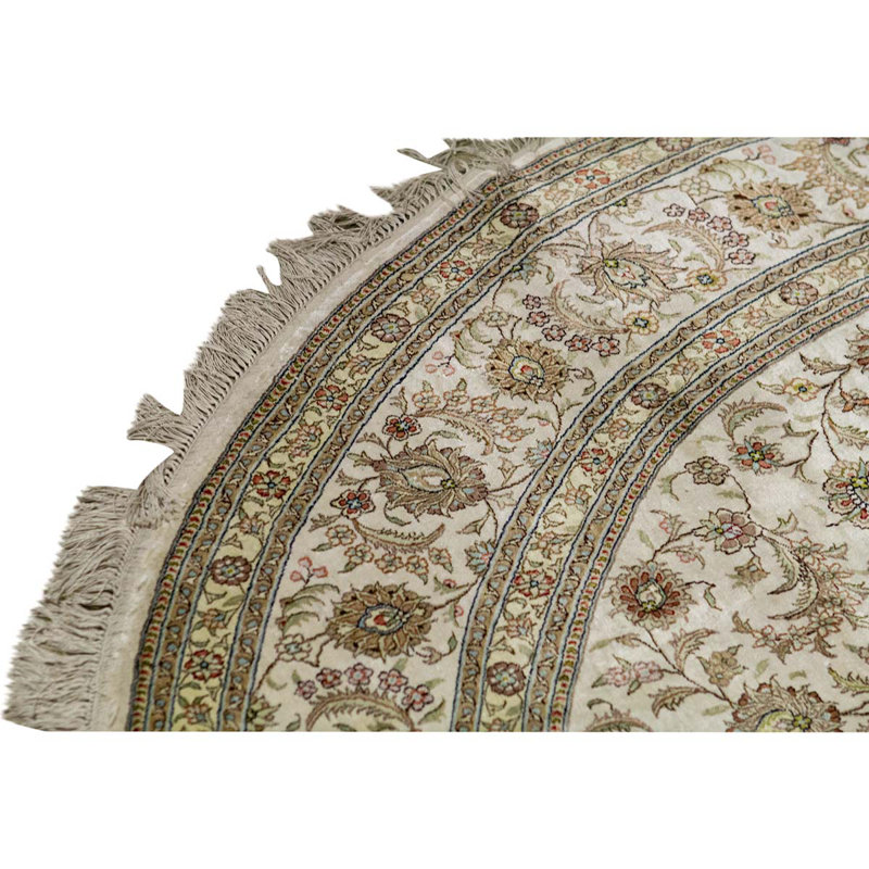 Silk Floral Area Rug in Ivory