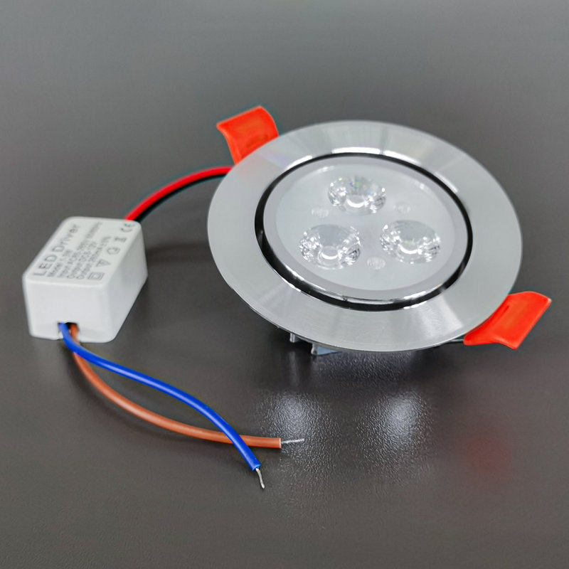 Luminaire à fixation au plafond réglable à 3 lumières diurnes blanches 7000K 3 po