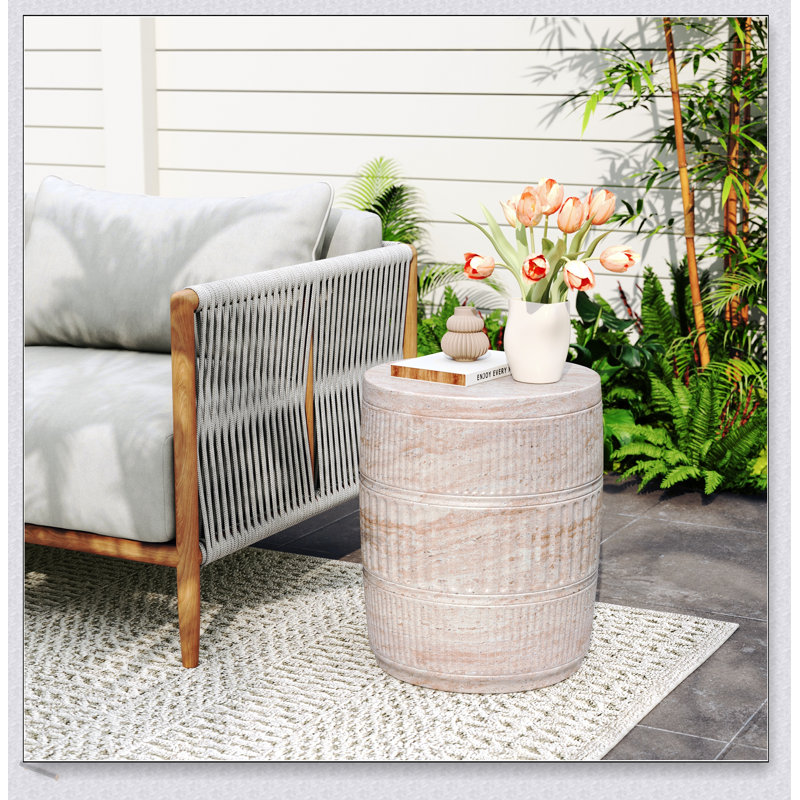 Table d'appoint d'extérieur / d'intérieur en béton léger avec une conception polyvalente et une fabrication MGO durable, parfaite pour tout environnement