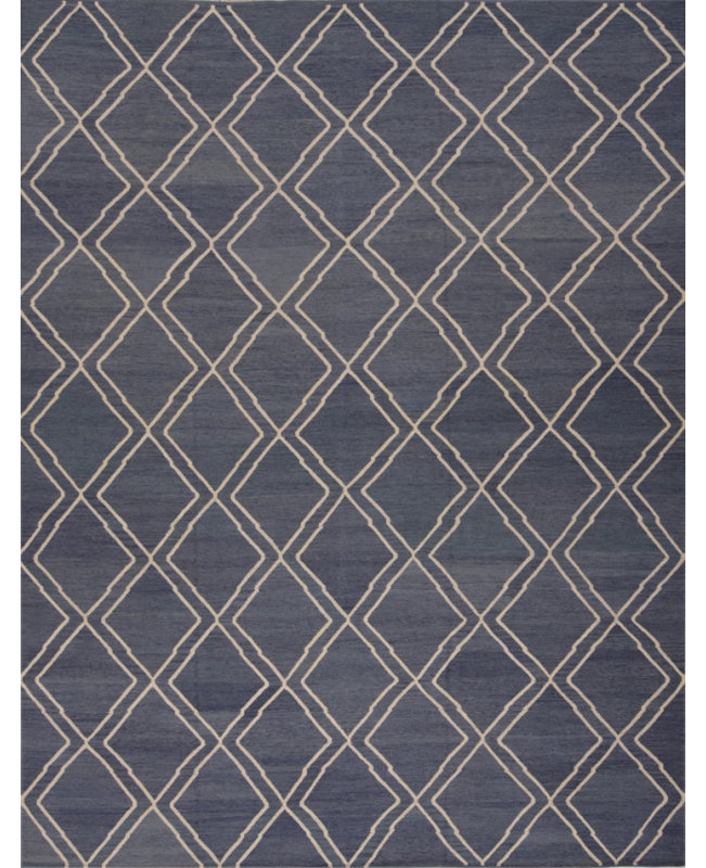Geometric Area Rug in Gray