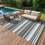 Tapis de camping imperméable pour l'extérieur en plastique avec paille-504475789-504475784