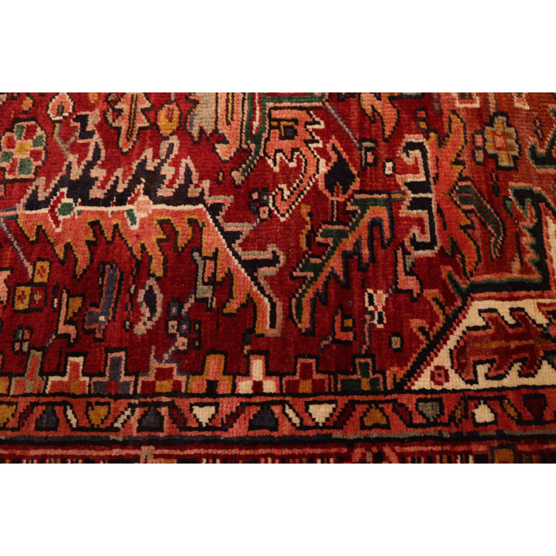 Tapis rouge Sarabi 7 pi 11 po x 10 pi 6 po