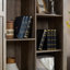 Élégant buffet à panneaux en bois massif et à base de bois avec présentoir ouvert, tiroirs et tablettes multiples pour un rangement organisé