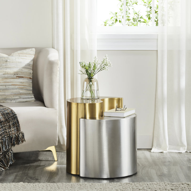 Table basse en fer avec cadre en tôle dorée et argentée - Flair contemporain moderne fonctionnel et élégant
