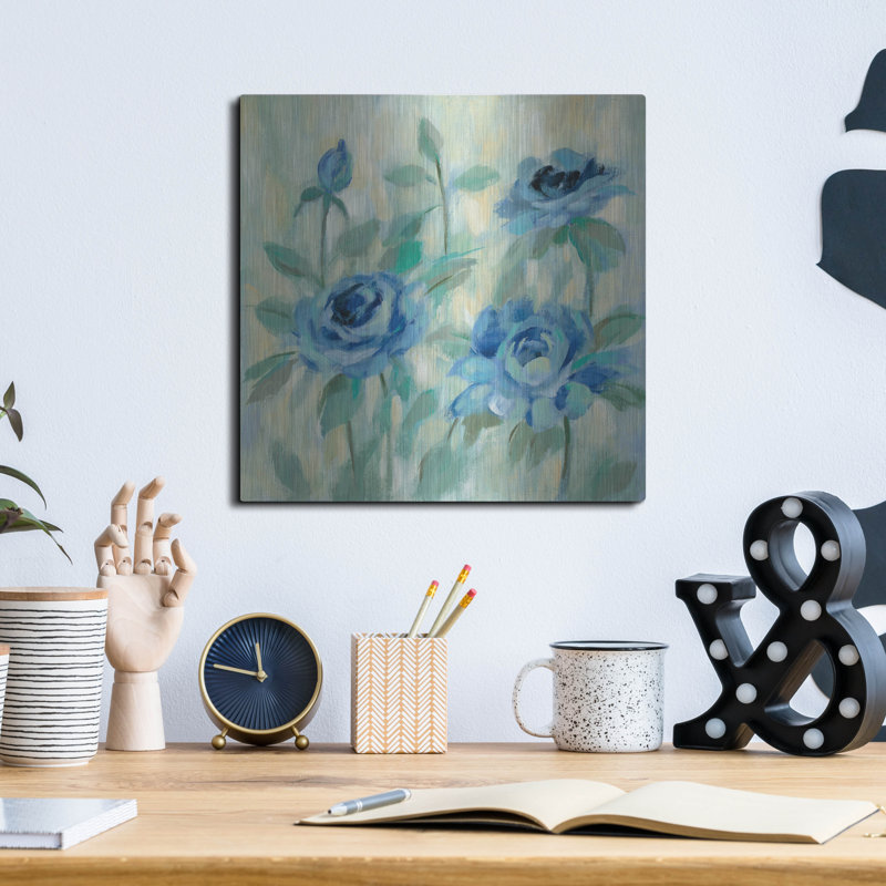 «Brushy Blue Flowers II» par Silvia Vassileva, H 12 po x l 12 po
